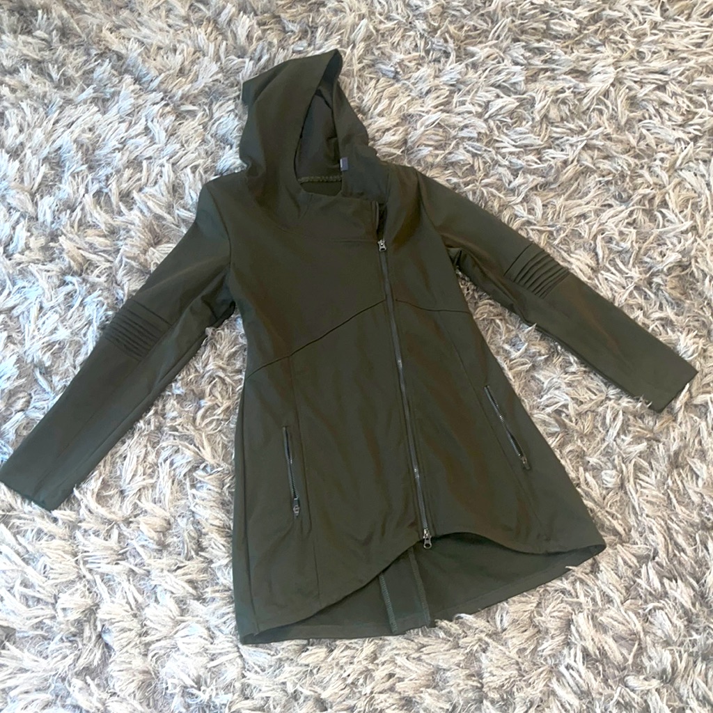 Women’s Jacket, Medium